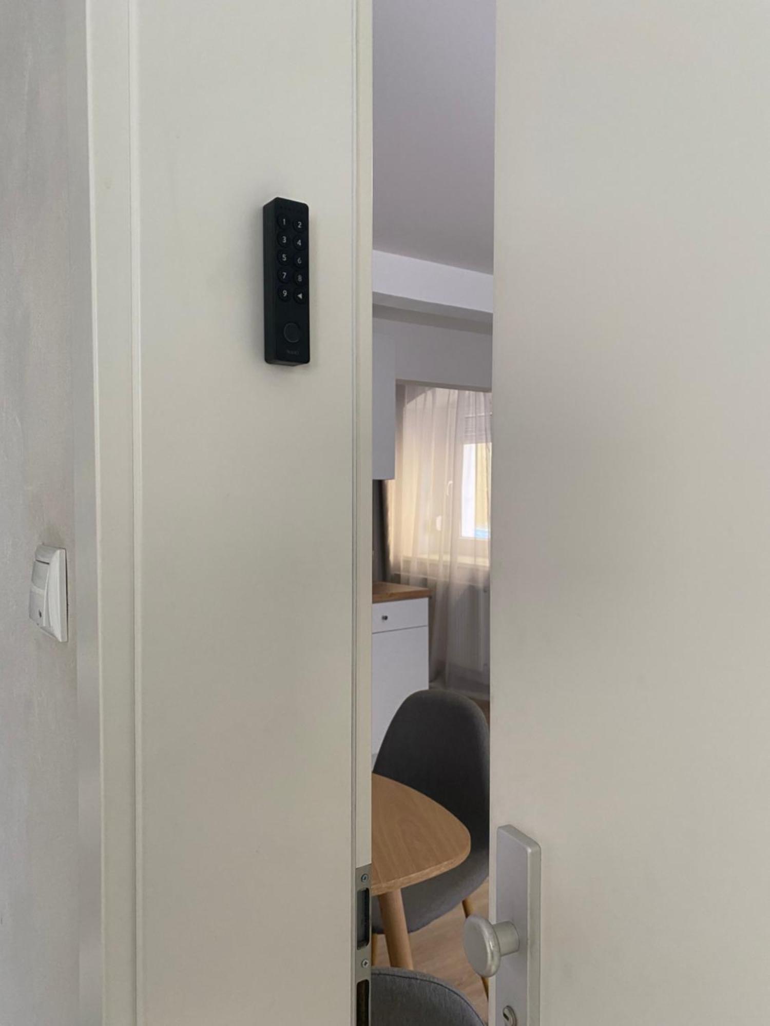 Perfekt Fuer Business Und Citytrip - Apartment Nahe Hochschule Und Zentrum - Parken Kostenlos Amberg Bagian luar foto